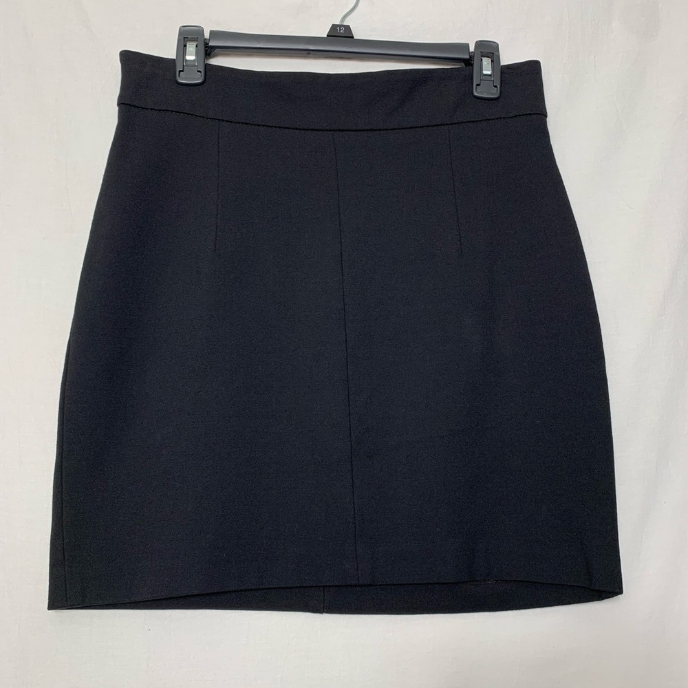 Zara Basic | Black Mini Skirt - Large